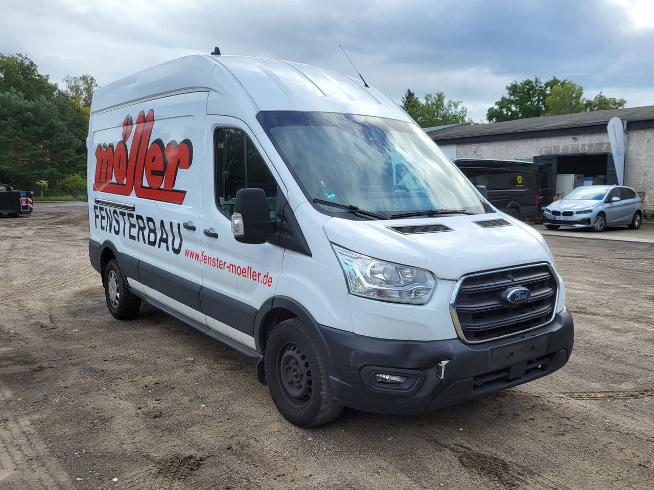 FORD Transit 350 - Лекотоварен автомобил: снимка 2 FORD Transit 350 - Лекотоварен автомобил: снимка 2