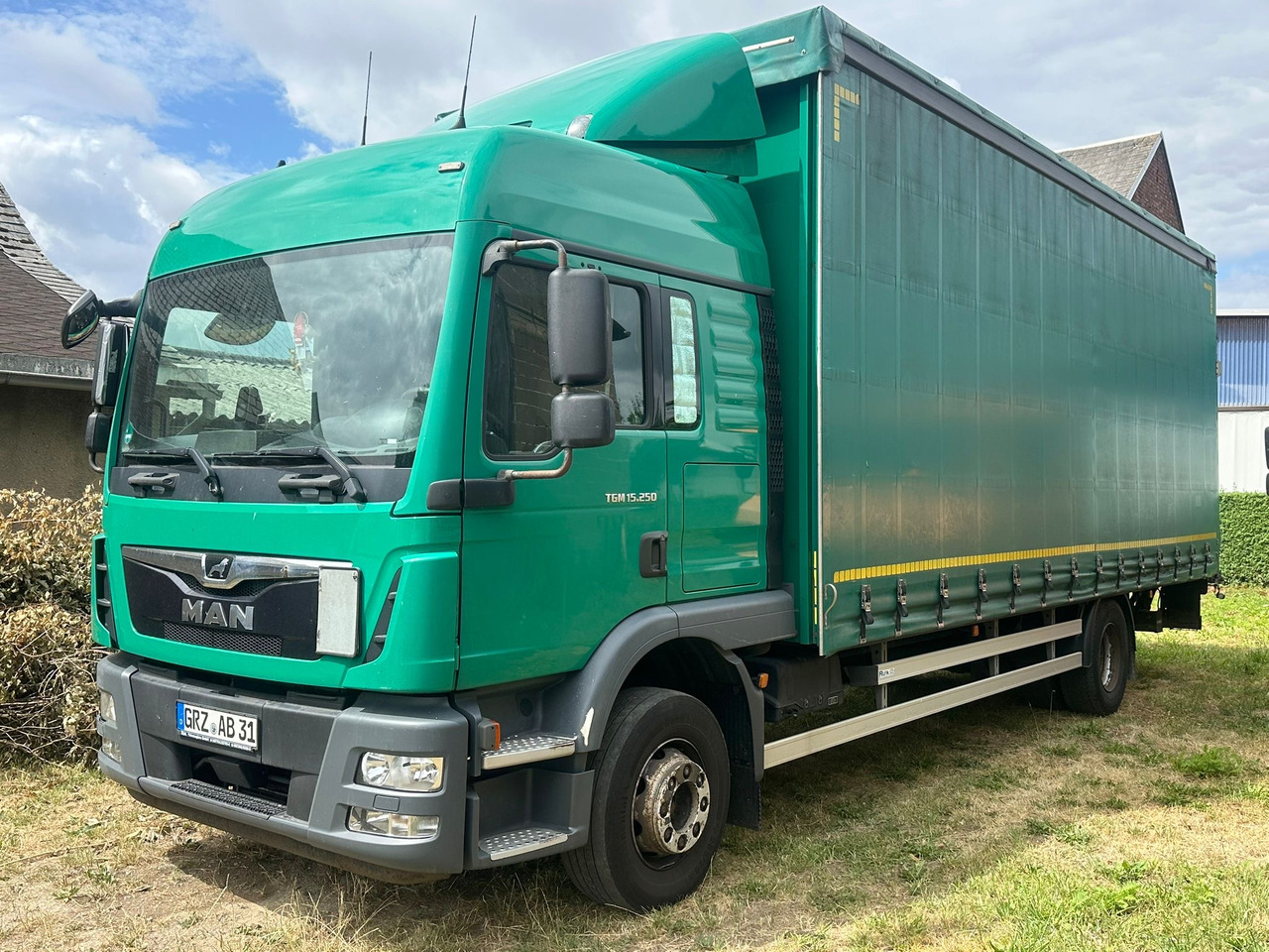 MAN TGM 12.250 / 15.250 / FIRANKA / WINDA / AUTOMAT / 18 PALET / SYPIALKA / 2017 ROK - Камион с брезент: снимка 2 MAN TGM 12.250 / 15.250 / FIRANKA / WINDA / AUTOMAT / 18 PALET / SYPIALKA / 2017 ROK - Камион с брезент: снимка 2