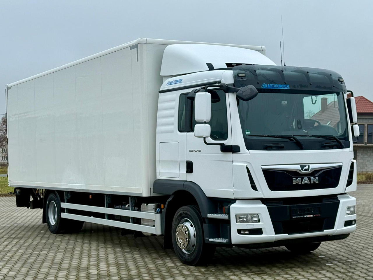 MAN TGM 15.290 / IZOTERMA / WINDA / 18 PALET / AUTOMAT / SYPIALKA / - Изотермичен камион: снимка 1 MAN TGM 15.290 / IZOTERMA / WINDA / 18 PALET / AUTOMAT / SYPIALKA / - Изотермичен камион: снимка 1