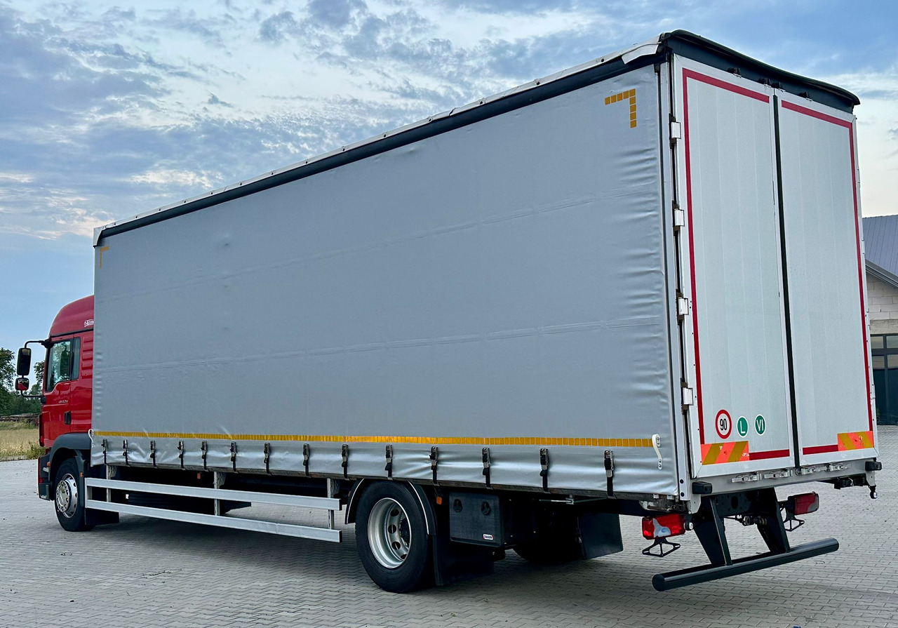 MAN TGM 18.290 / FIRANKA / 22 PALETY / AUTOMAT / EURO 6 / SYPIALKA / ŁADOWNOŚĆ 9 700 - Камион с брезент: снимка 3 MAN TGM 18.290 / FIRANKA / 22 PALETY / AUTOMAT / EURO 6 / SYPIALKA / ŁADOWNOŚĆ 9 700 - Камион с брезент: снимка 3