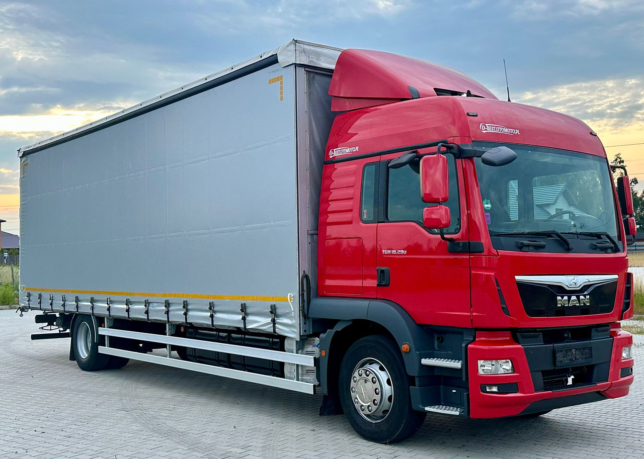 MAN TGM 18.290 / FIRANKA / 22 PALETY / AUTOMAT / EURO 6 / SYPIALKA / ŁADOWNOŚĆ 9 700 - Камион с брезент: снимка 1 MAN TGM 18.290 / FIRANKA / 22 PALETY / AUTOMAT / EURO 6 / SYPIALKA / ŁADOWNOŚĆ 9 700 - Камион с брезент: снимка 1