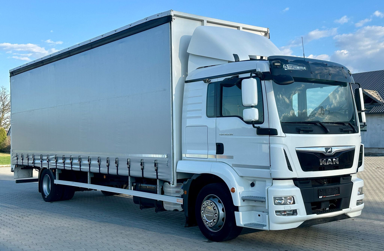 MAN TGM 18.290 / FIRANKA / WINDA / 22 EUROPALETY / AUTOMAT / SYPIALKA / 9 059 KG ŁADOWNOŚCI / NISKI PRZEBIEG / ZSUWANY DACH / EURO 6 - Камион с брезент: снимка 1 MAN TGM 18.290 / FIRANKA / WINDA / 22 EUROPALETY / AUTOMAT / SYPIALKA / 9 059 KG ŁADOWNOŚCI / NISKI PRZEBIEG / ZSUWANY DACH / EURO 6 - Камион с брезент: снимка 1