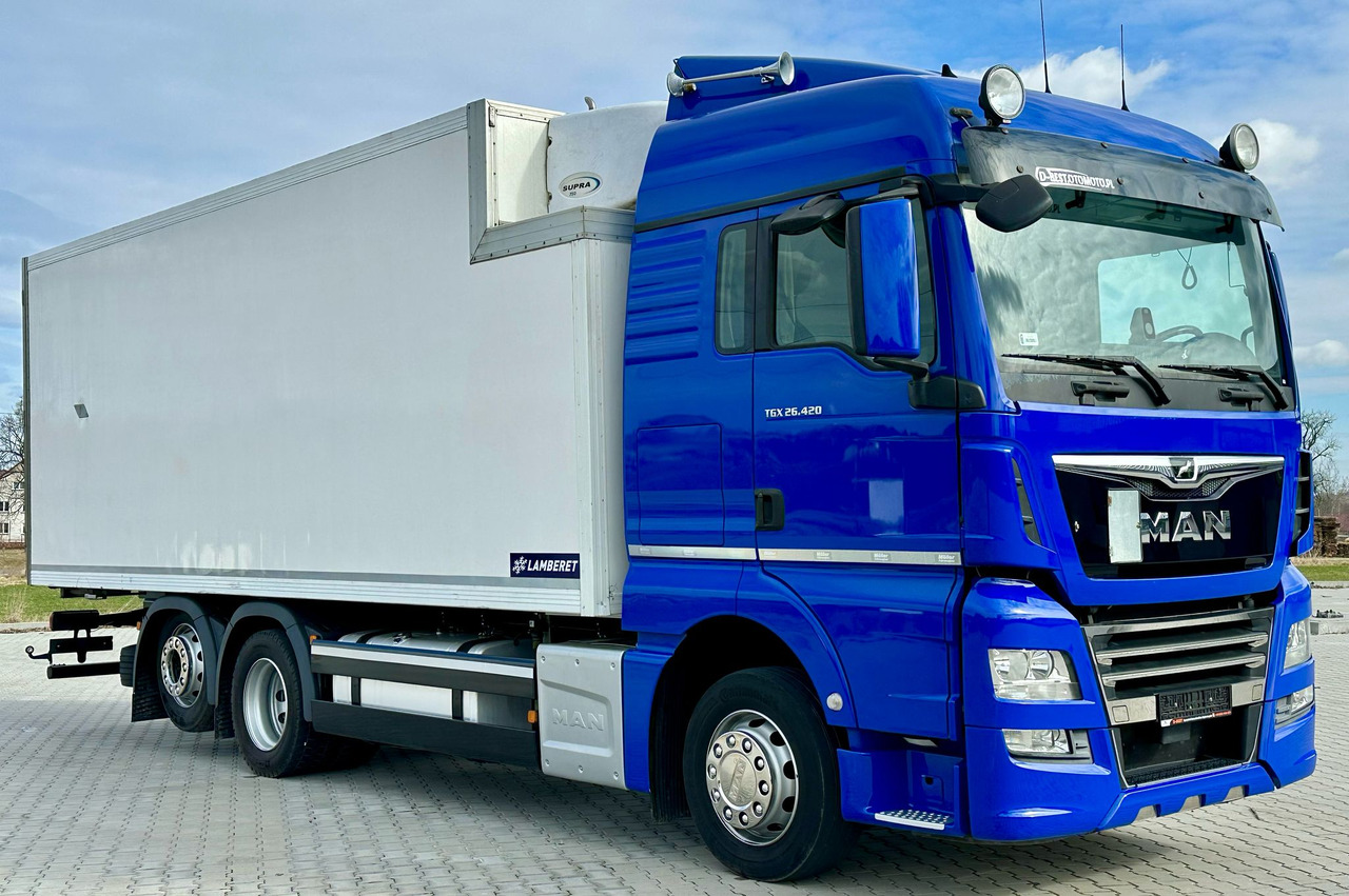 MAN TGX 26.420 / CHŁODNIA / LAMBERET / 18 EUROPALET / 6x2 / 2017 ROK / SYPIALKA - Рефрижератор камион: снимка 1 MAN TGX 26.420 / CHŁODNIA / LAMBERET / 18 EUROPALET / 6x2 / 2017 ROK / SYPIALKA - Рефрижератор камион: снимка 1