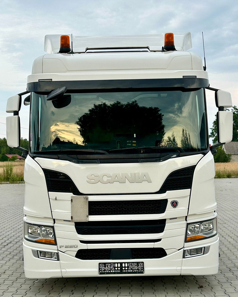 Лизинг на SCANIA P220 / RAMA DO ZABUDOWY / ROZSTAW OSI 3.90 M / SILNIK 6 / WYWROTKA / BECZKA / HAKOWIEC / UTRZYMANIE DRÓG / AUTOMAT / 2019 ROK / NISKI PRZEBIEG SCANIA P220 / RAMA DO ZABUDOWY / ROZSTAW OSI 3.90 M / SILNIK 6 / WYWROTKA / BECZKA / HAKOWIEC / UTRZYMANIE DRÓG / AUTOMAT / 2019 ROK / NISKI PRZEBIEG: снимка 11