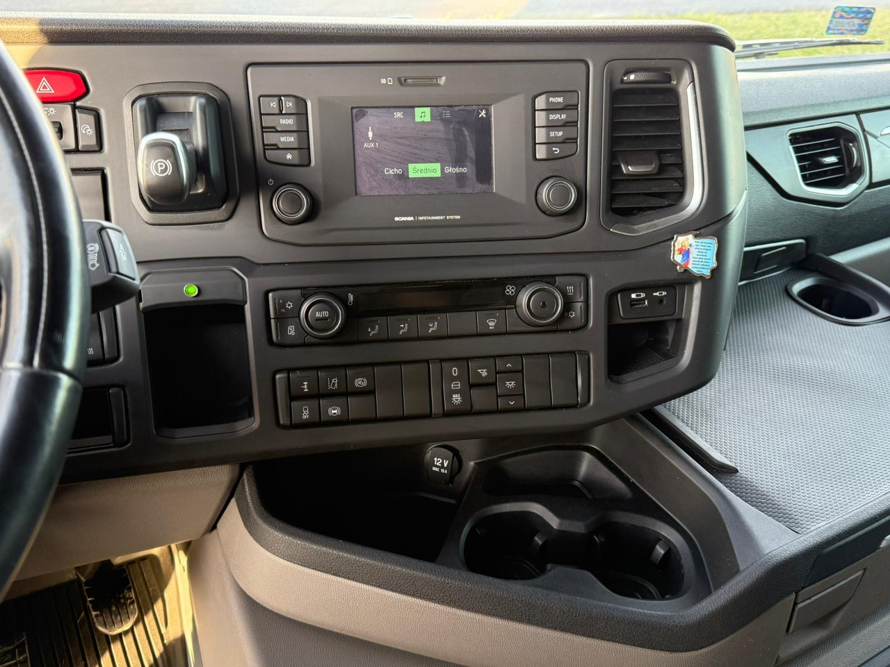 Камион с брезент SCANIA P280 / FIRANKA / 20 EUROPALET / 220 TYŚ KM / 2022 ROK / SYPIALKA: снимка 24