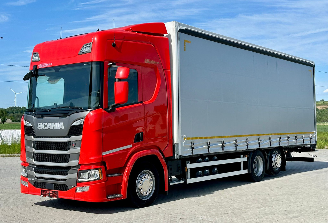 SCANIA R410 / FIRANKA / 21 EUROPALET / 8.5 M DŁUGOŚCI / 6x2 / PODWIESZA - Камион с брезент: снимка 2 SCANIA R410 / FIRANKA / 21 EUROPALET / 8.5 M DŁUGOŚCI / 6x2 / PODWIESZA - Камион с брезент: снимка 2