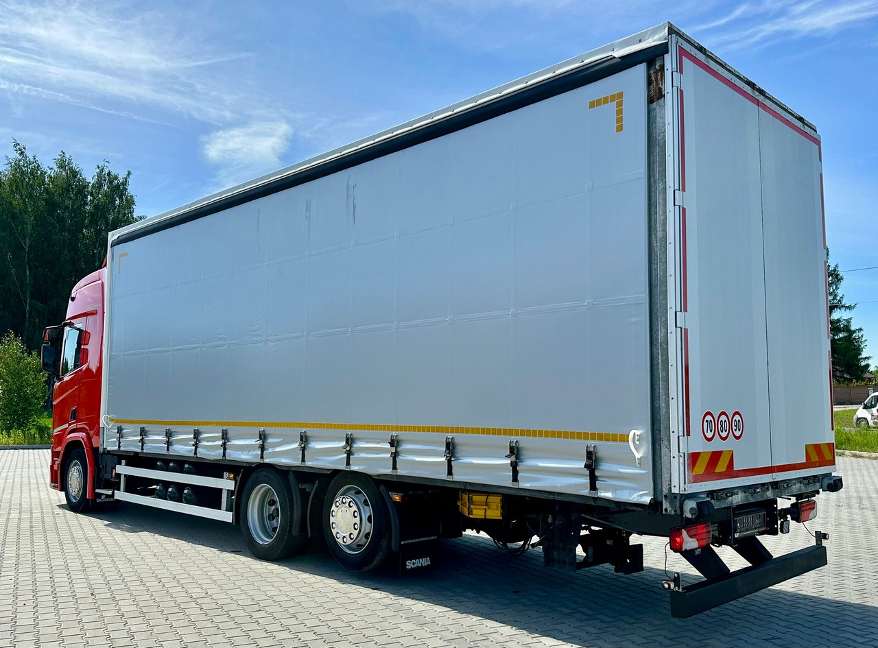 SCANIA R410 / FIRANKA / 21 EUROPALET / 8.5 M DŁUGOŚCI / 6x2 / PODWIESZA - Камион с брезент: снимка 3 SCANIA R410 / FIRANKA / 21 EUROPALET / 8.5 M DŁUGOŚCI / 6x2 / PODWIESZA - Камион с брезент: снимка 3