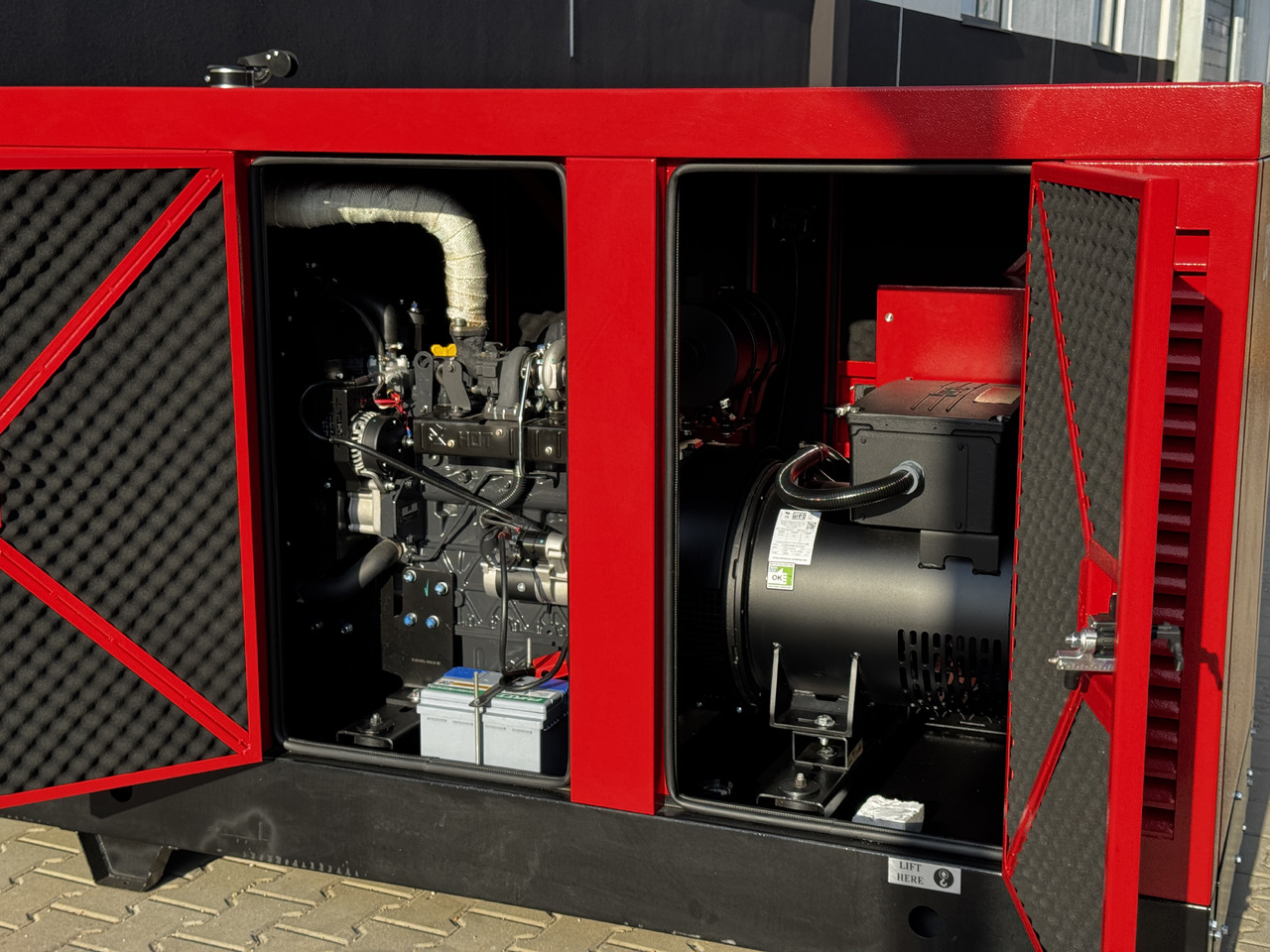 IVECO 50 kVA / 40 kW - Електрогенератор: снимка 5 IVECO 50 kVA / 40 kW - Електрогенератор: снимка 5