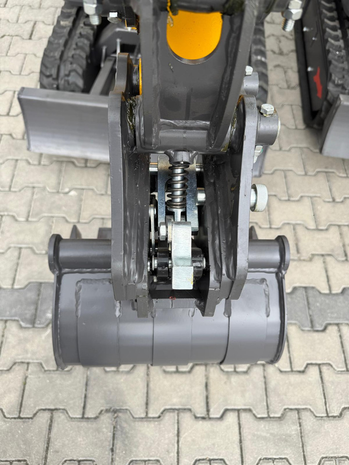 Нови Мини багер Müller Machinery Diesel Mini excavator 1.2 Tons - Müller Machinery MB 12 - SH: снимка 11