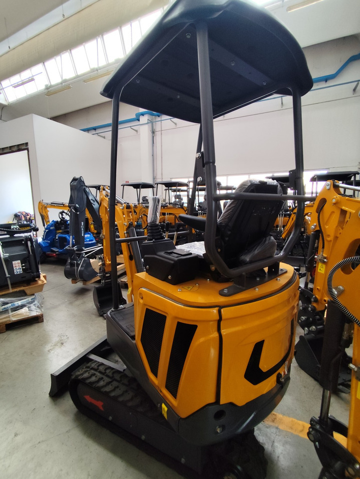 Müller Machinery Diesel Mini excavator 1.6 Ton - Müller Machinery MB 16 - SH Laidong LL380B motor - Мини багер: снимка 1 Müller Machinery Diesel Mini excavator 1.6 Ton - Müller Machinery MB 16 - SH Laidong LL380B motor - Мини багер: снимка 1