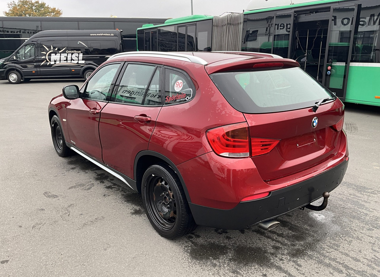 BMW X1 - Лек автомобил: снимка 3 BMW X1 - Лек автомобил: снимка 3
