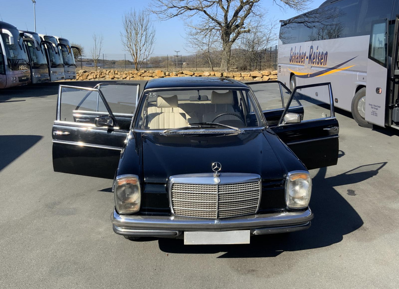 Mercedes-Benz 200 D/8 - Лек автомобил: снимка 5 Mercedes-Benz 200 D/8 - Лек автомобил: снимка 5
