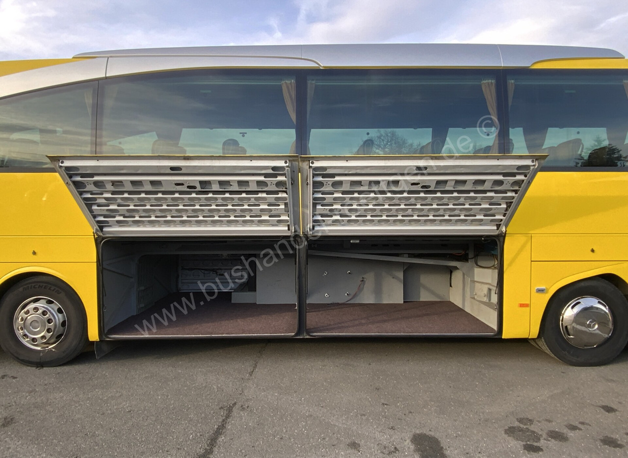 Mercedes-Benz Travego RHD-M - Туристически автобус: снимка 5 Mercedes-Benz Travego RHD-M - Туристически автобус: снимка 5