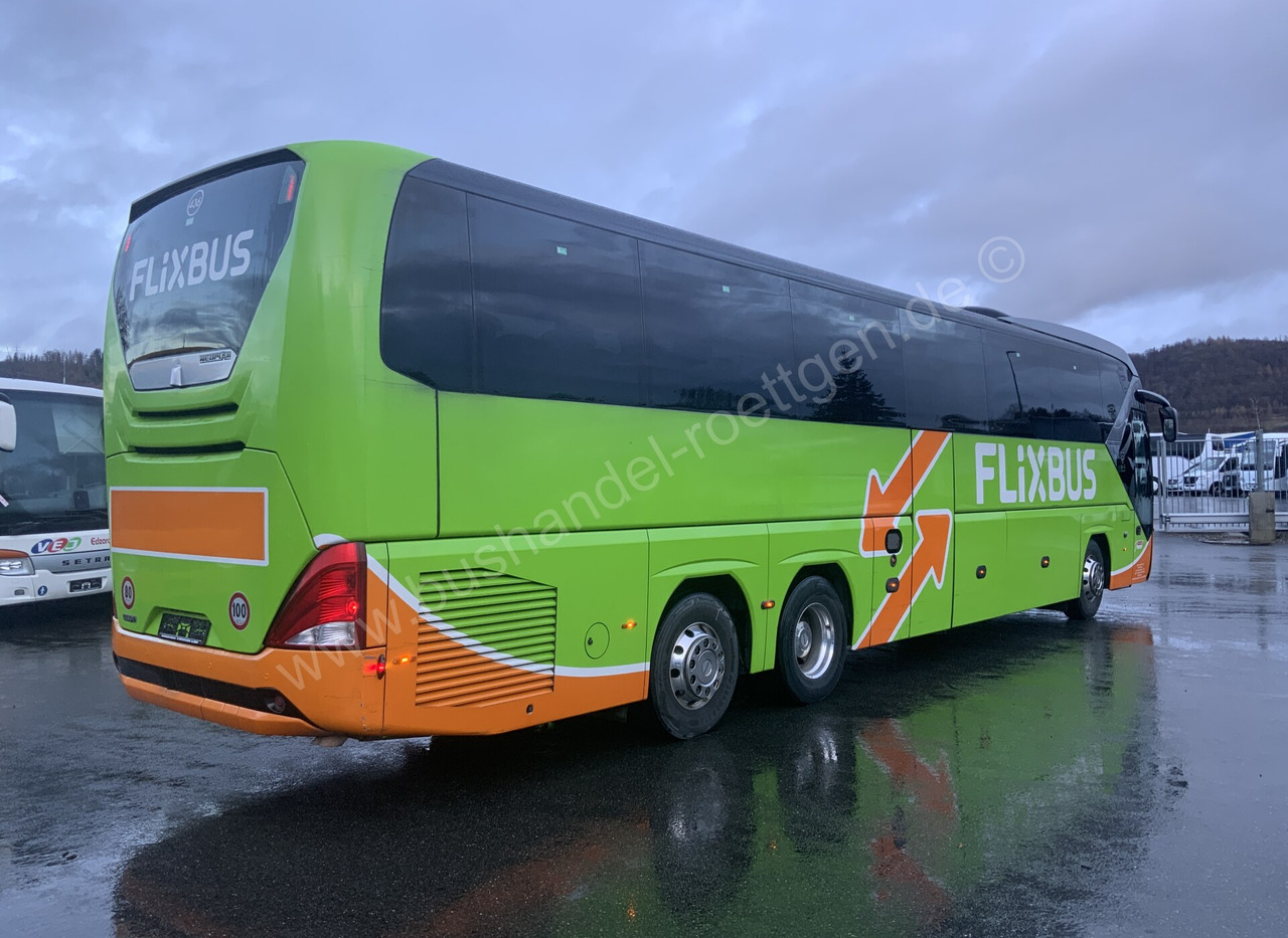 Neoplan Tourliner L - Туристически автобус: снимка 4 Neoplan Tourliner L - Туристически автобус: снимка 4