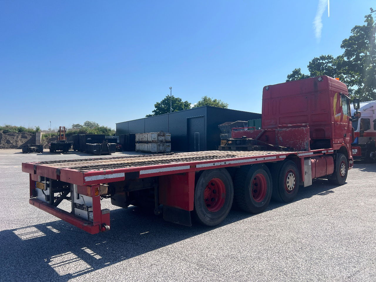 DAF XF 105.510 SC 8x2, Retarder - Бордови камион: снимка 3 DAF XF 105.510 SC 8x2, Retarder - Бордови камион: снимка 3