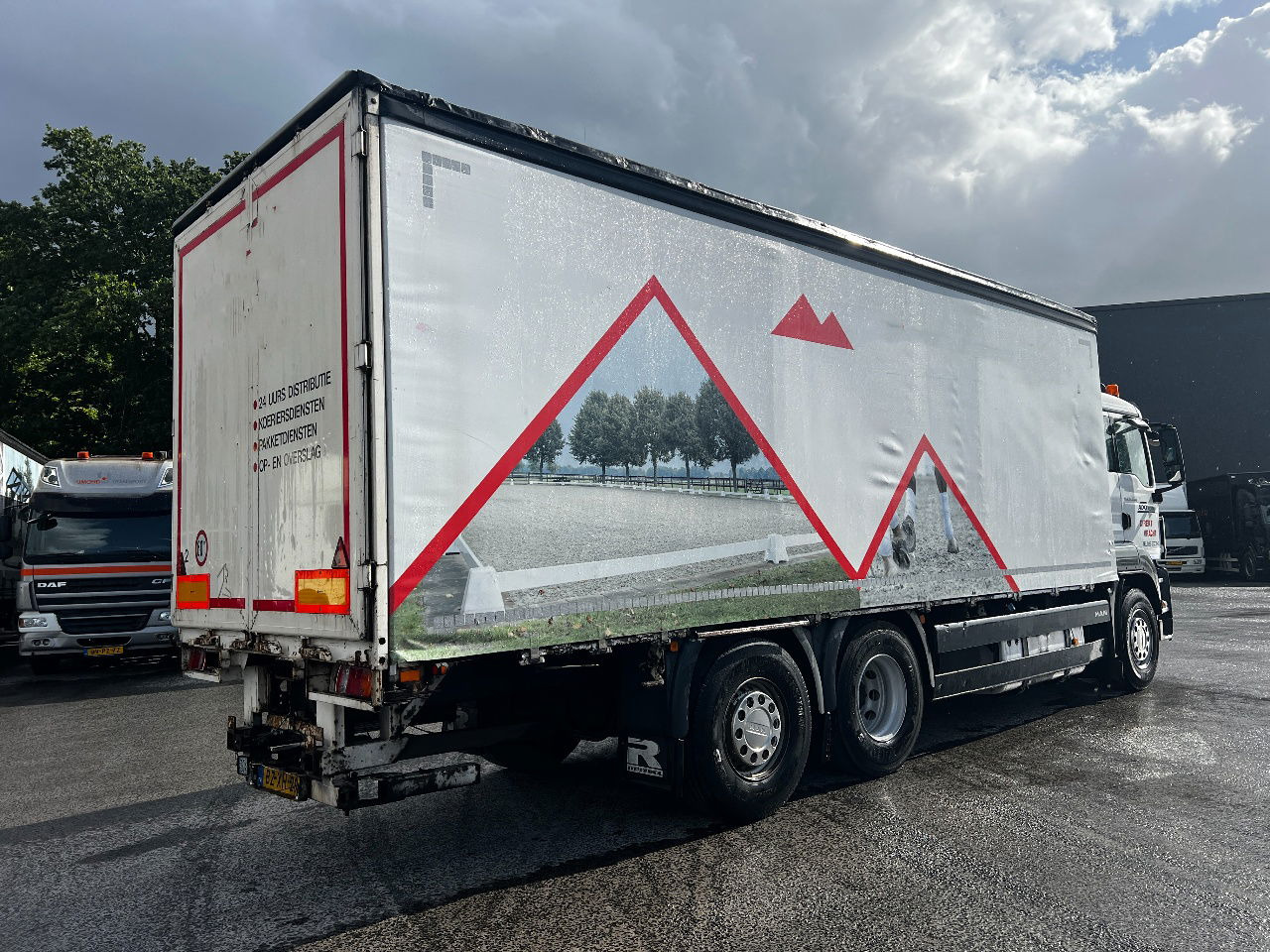 MAN TGS 26.400 6x2, Euro 5 - Камион с брезент: снимка 3 MAN TGS 26.400 6x2, Euro 5 - Камион с брезент: снимка 3