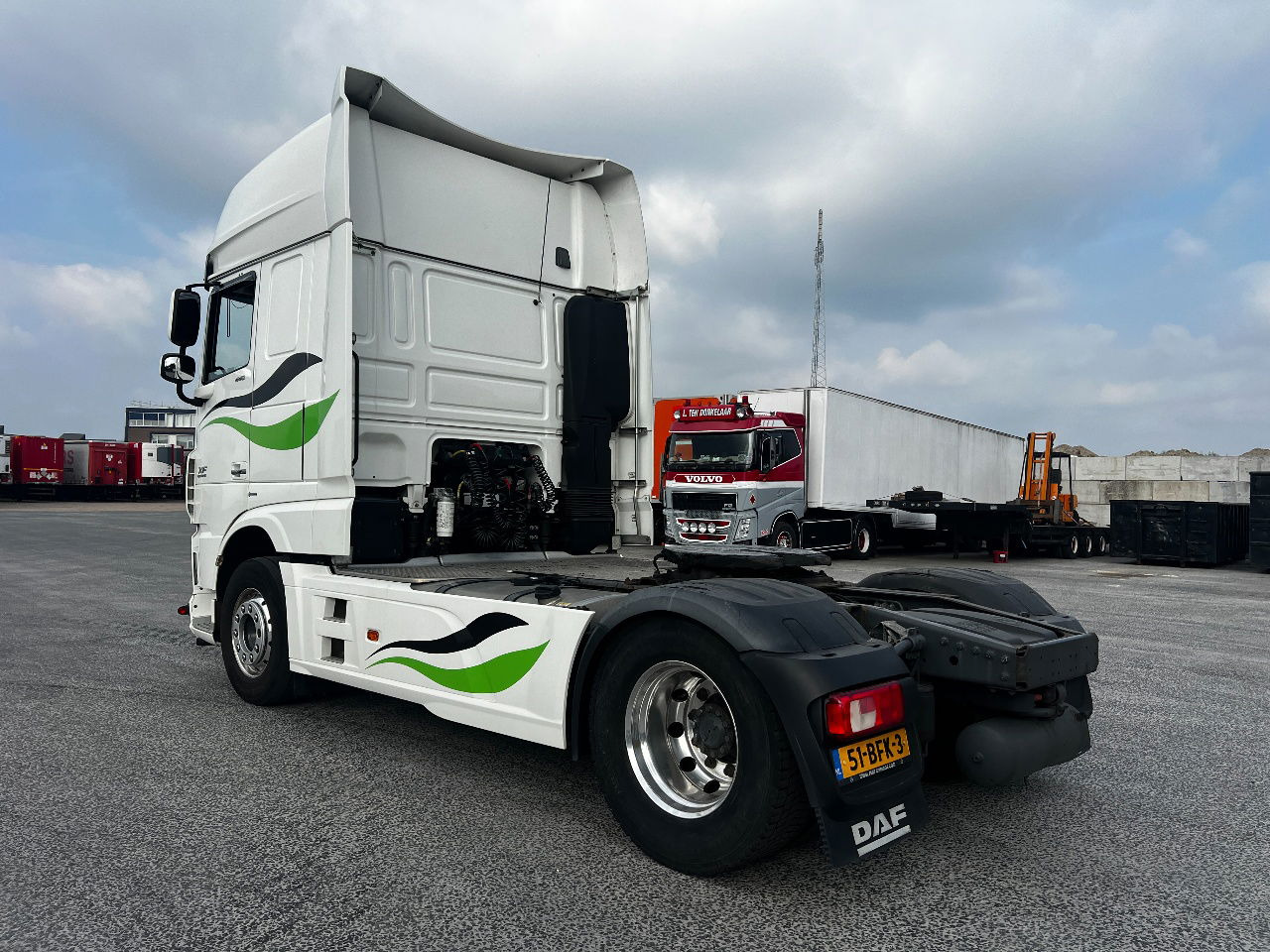 DAF XF 440 SSC, Full spoilers - Влекач: снимка 4 DAF XF 440 SSC, Full spoilers - Влекач: снимка 4