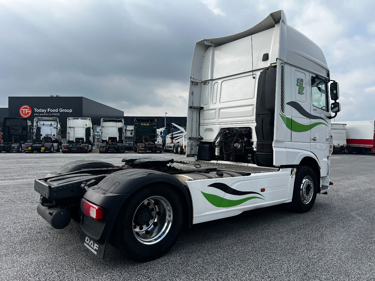 DAF XF 440 SSC, Full spoilers - Влекач: снимка 3 DAF XF 440 SSC, Full spoilers - Влекач: снимка 3
