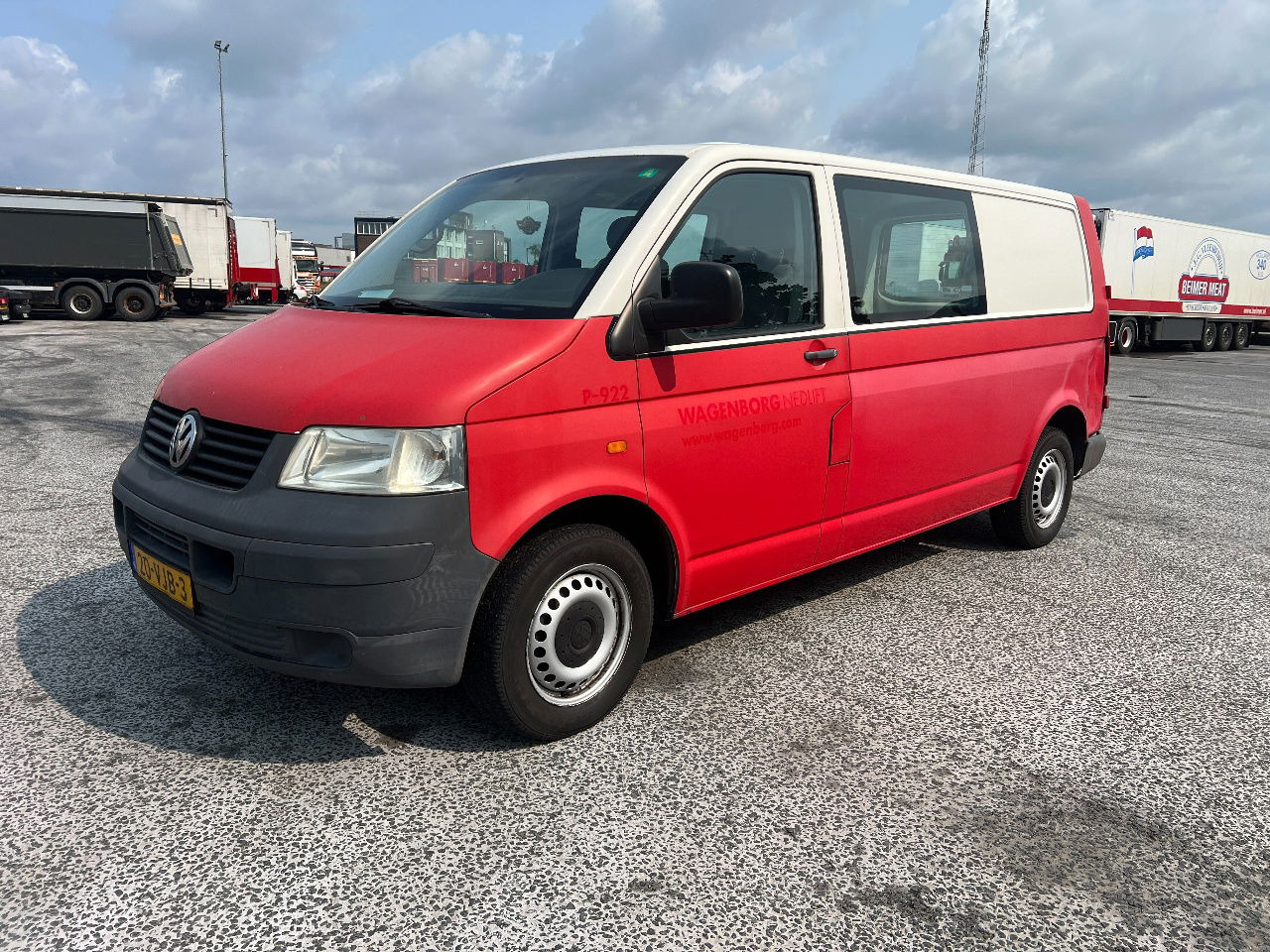Volkswagen Transporter 2.5 TDI, Klima - Малък ван: снимка 1 Volkswagen Transporter 2.5 TDI, Klima - Малък ван: снимка 1