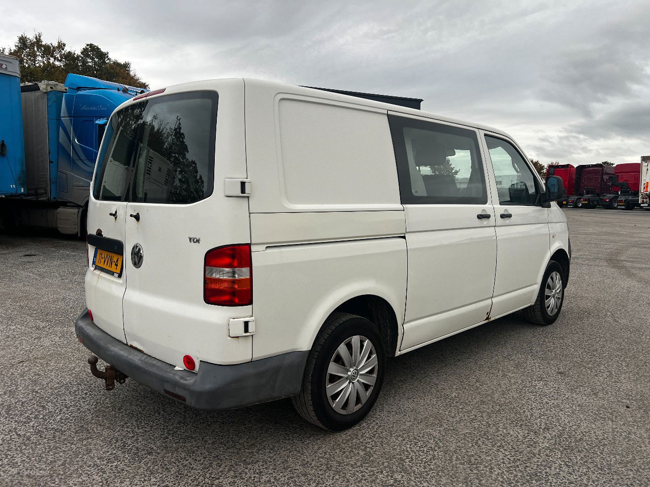 Volkswagen Transporter 2.5 tdi, 96kw, dubbele cabine - Малък ван: снимка 3 Volkswagen Transporter 2.5 tdi, 96kw, dubbele cabine - Малък ван: снимка 3