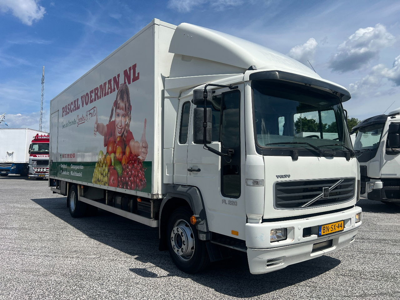 Volvo FL 612 220PK, Euro 3 - Камион фургон: снимка 2 Volvo FL 612 220PK, Euro 3 - Камион фургон: снимка 2