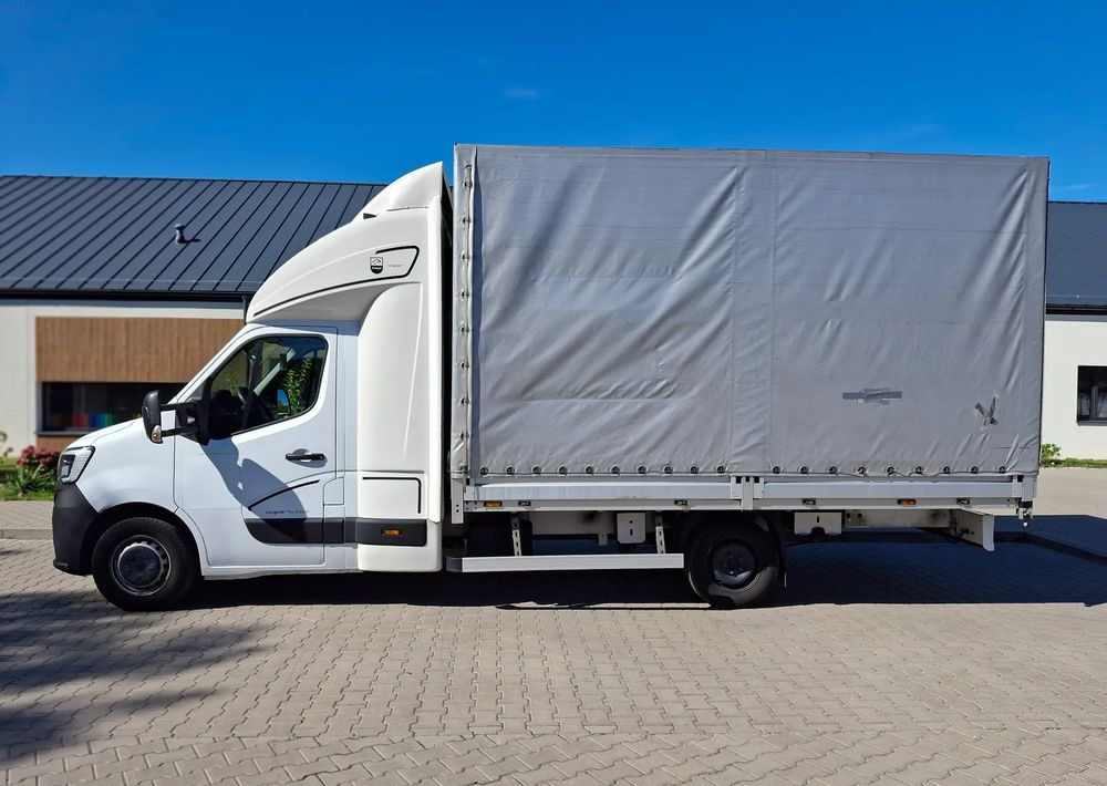 Брезентов бус Renault Master: снимка 11