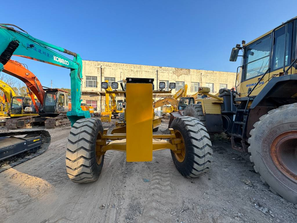 CAT 140 H - Грейдер: снимка 5 CAT 140 H - Грейдер: снимка 5