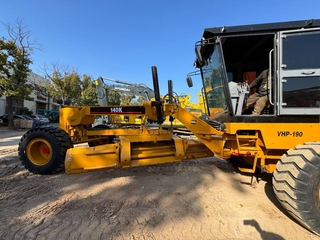 CAT 140 K - Грейдер: снимка 3 CAT 140 K - Грейдер: снимка 3