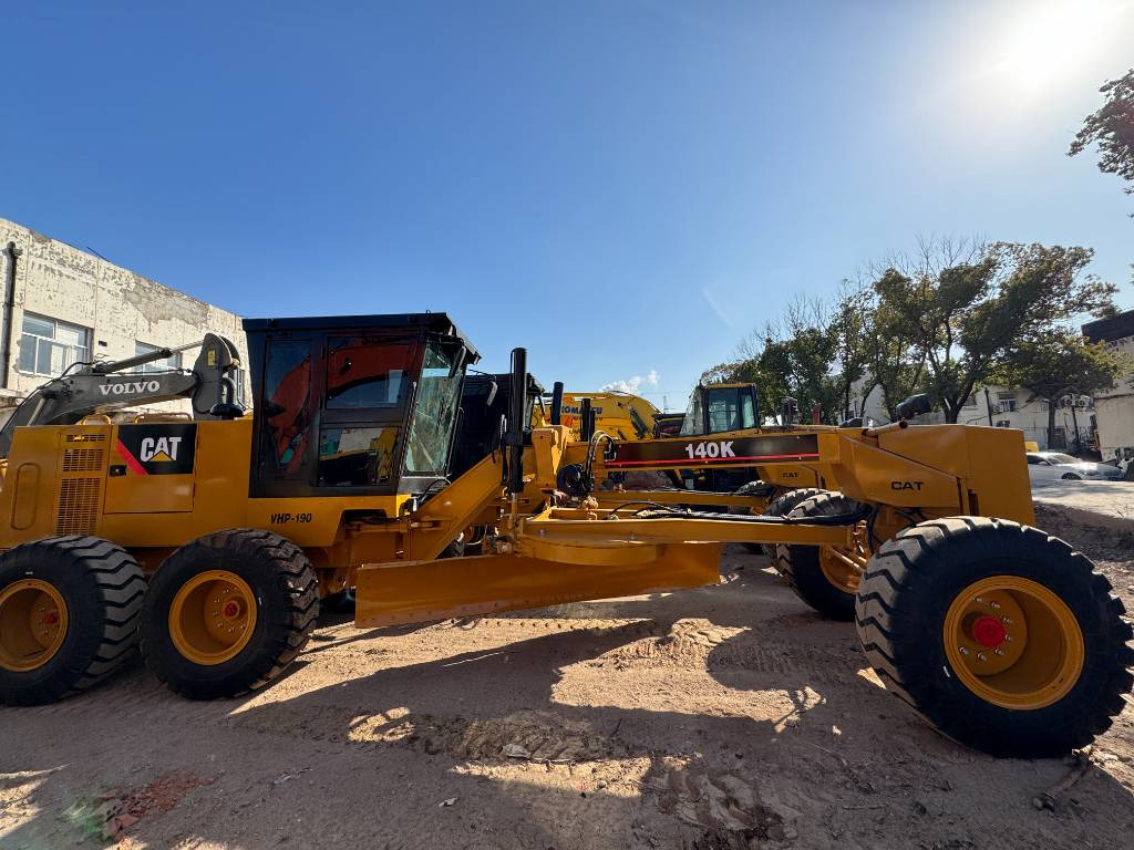 CAT 140 K - Грейдер: снимка 3 CAT 140 K - Грейдер: снимка 3
