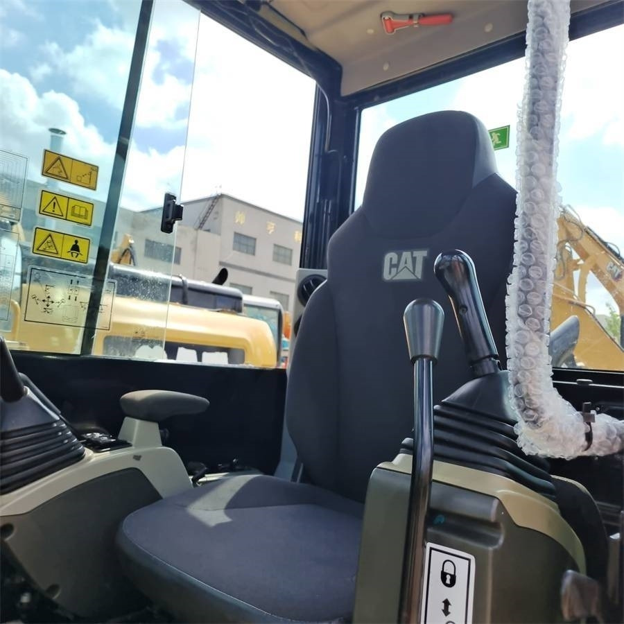 CAT 305.5 E - Верижен багер: снимка 4 CAT 305.5 E - Верижен багер: снимка 4