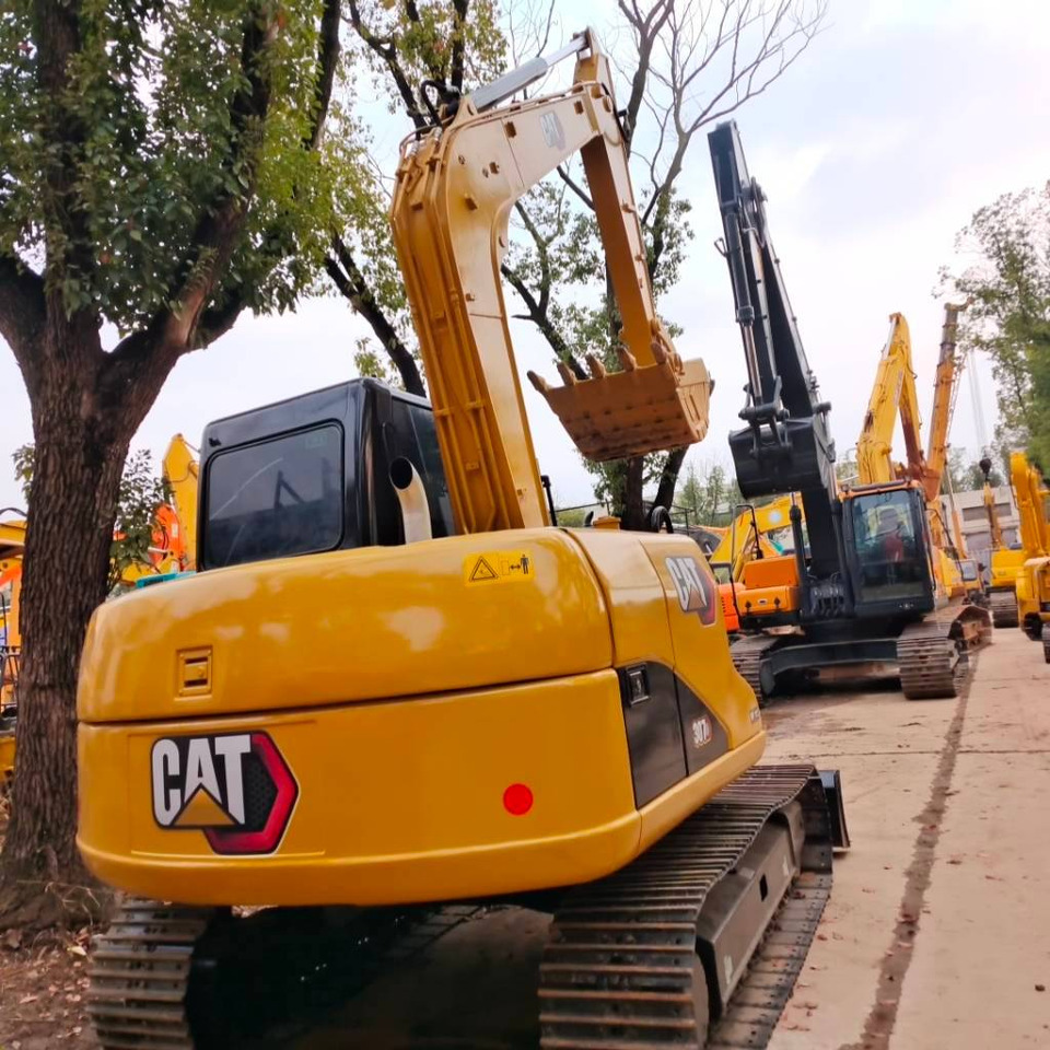 CAT 307 D - Мини багер: снимка 2 CAT 307 D - Мини багер: снимка 2