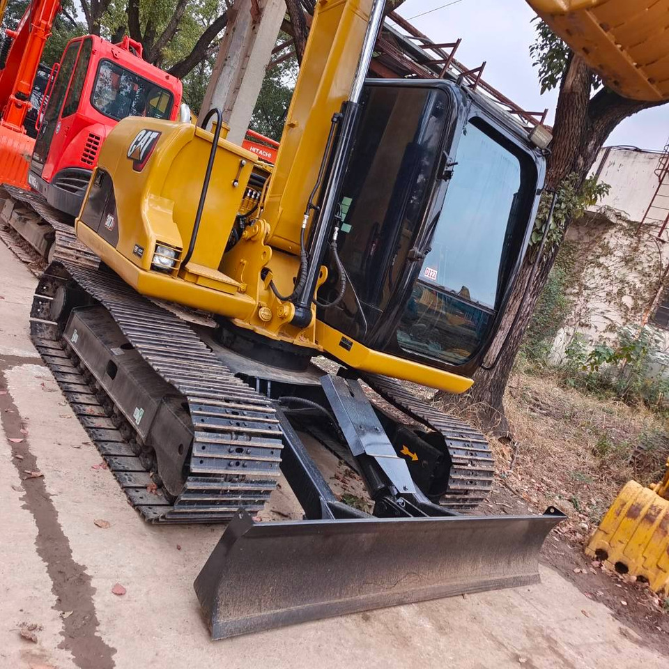 CAT 307 D - Мини багер: снимка 3 CAT 307 D - Мини багер: снимка 3
