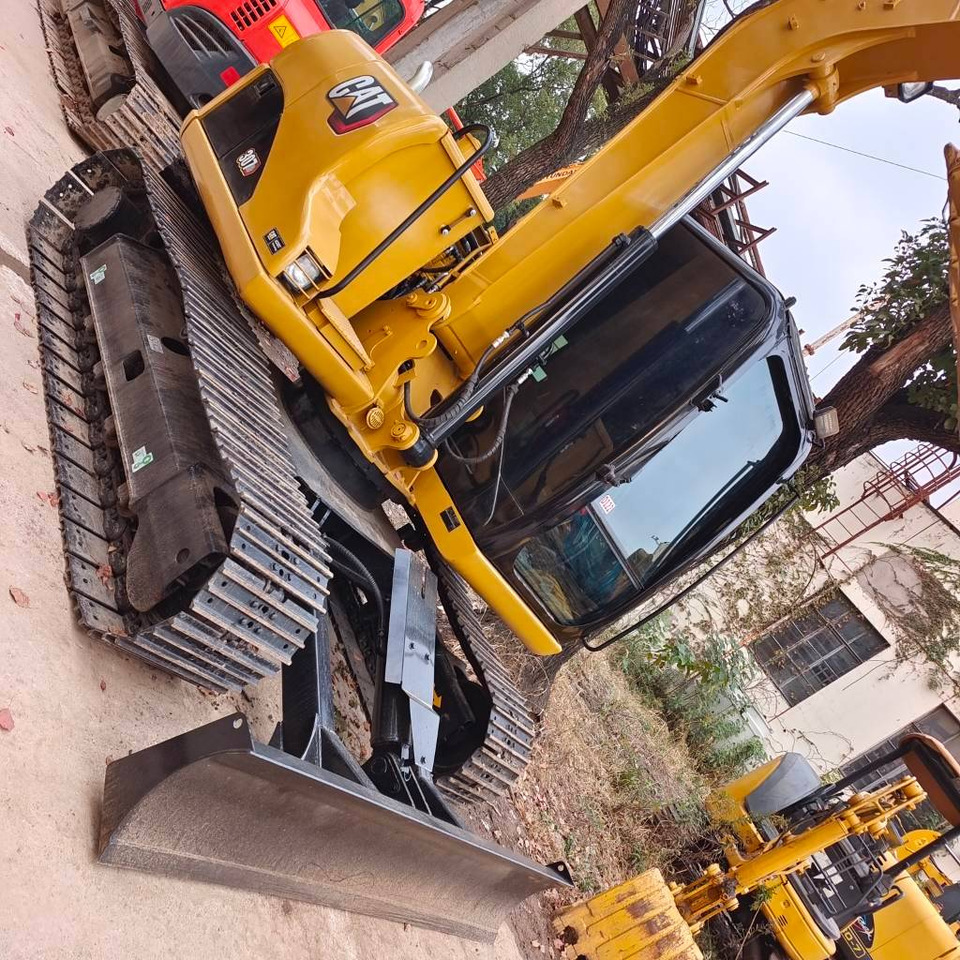 CAT 307 D - Мини багер: снимка 4 CAT 307 D - Мини багер: снимка 4