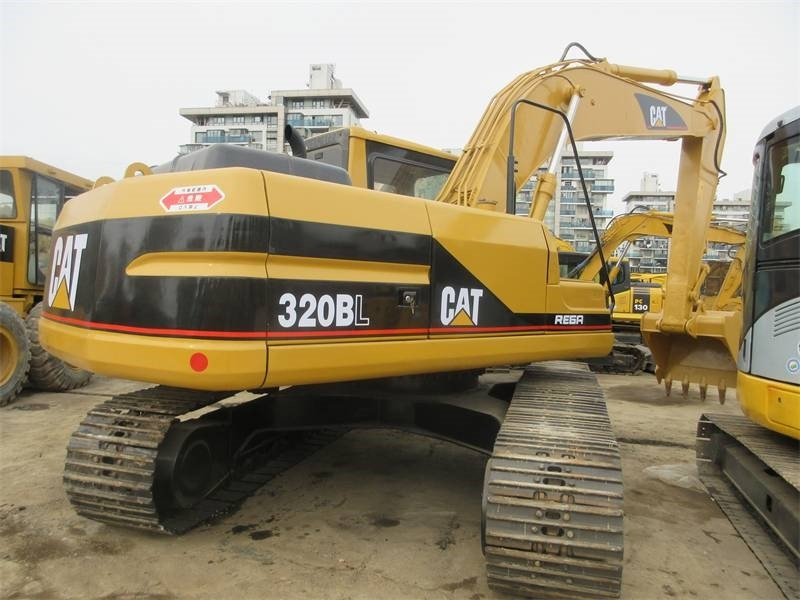 CAT 320 B L - Верижен багер: снимка 2 CAT 320 B L - Верижен багер: снимка 2