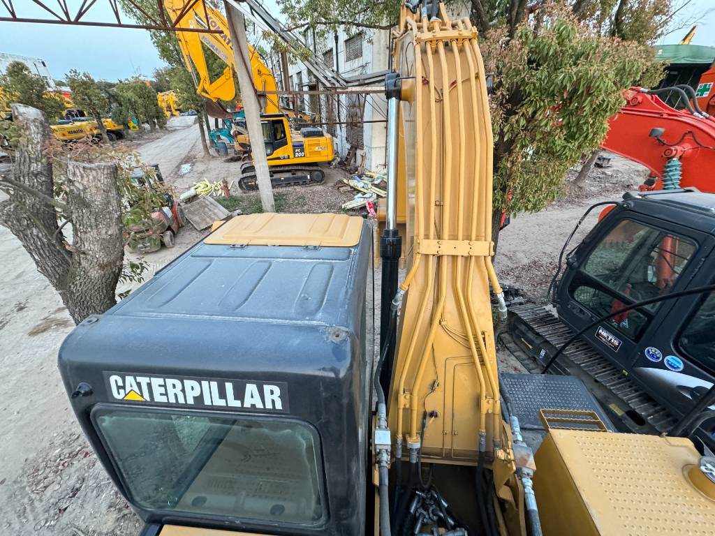 CAT 320 D Engine C7.1 - Верижен багер: снимка 2 CAT 320 D Engine C7.1 - Верижен багер: снимка 2