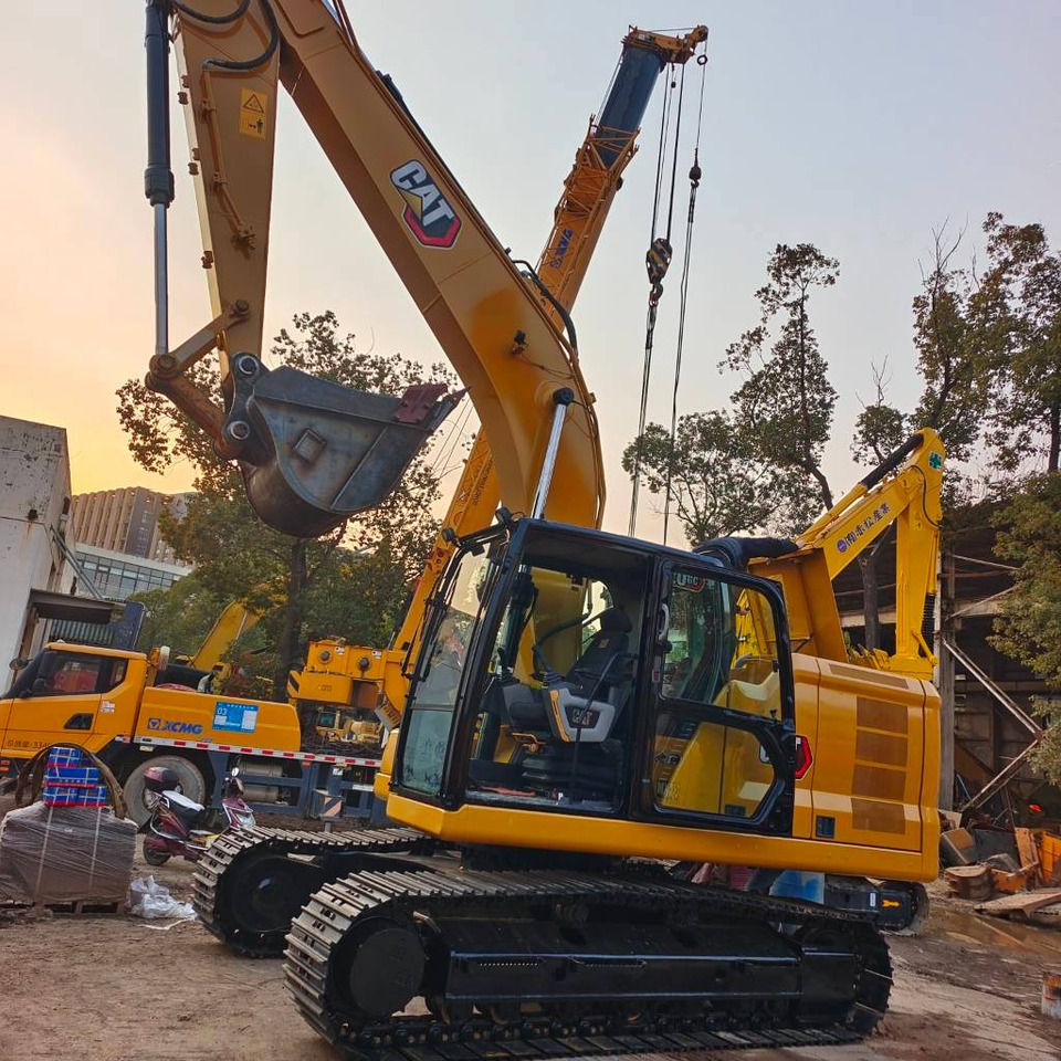 CAT 320GC - Верижен багер: снимка 5 CAT 320GC - Верижен багер: снимка 5