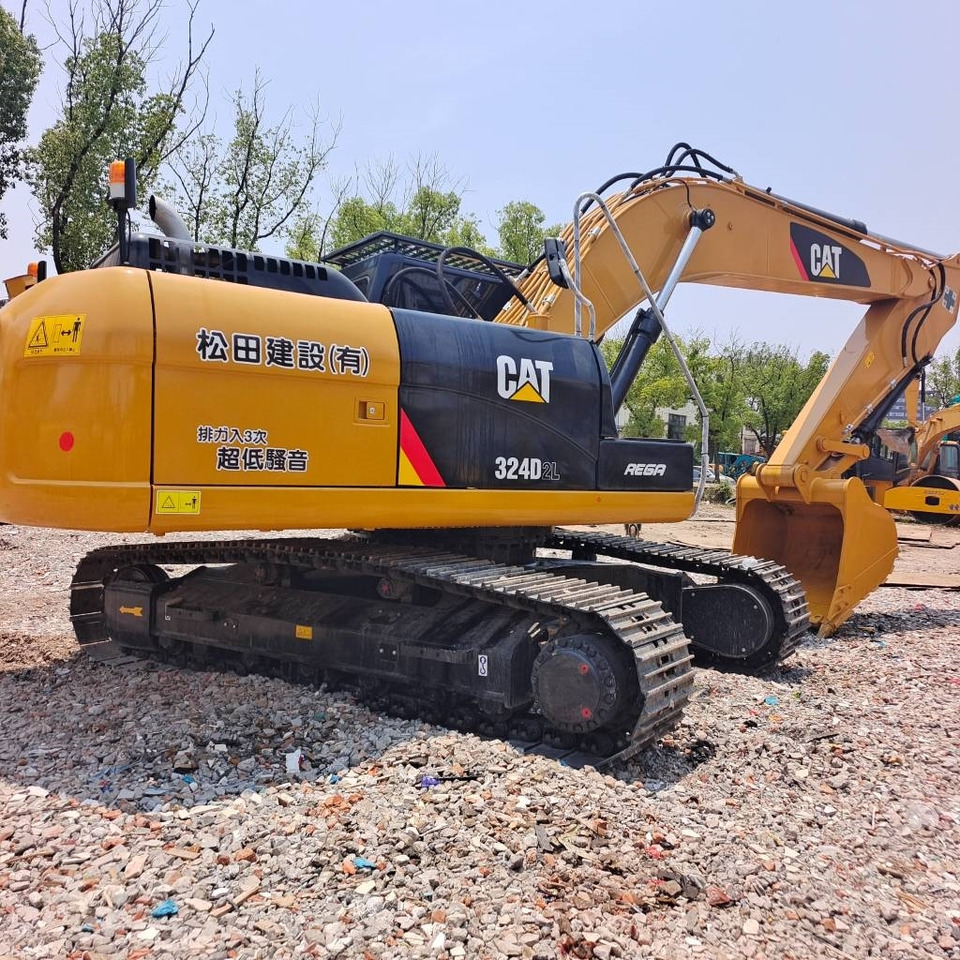 CAT 324 D L - Верижен багер: снимка 3 CAT 324 D L - Верижен багер: снимка 3