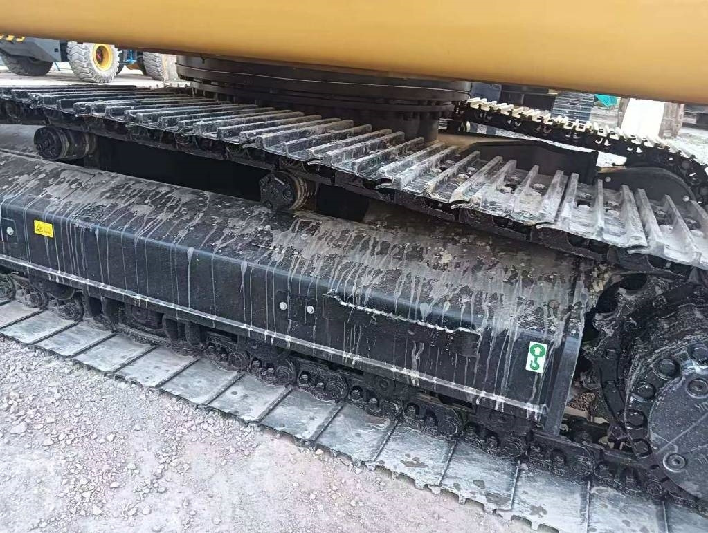 CAT 324 D2L - Верижен багер: снимка 4 CAT 324 D2L - Верижен багер: снимка 4