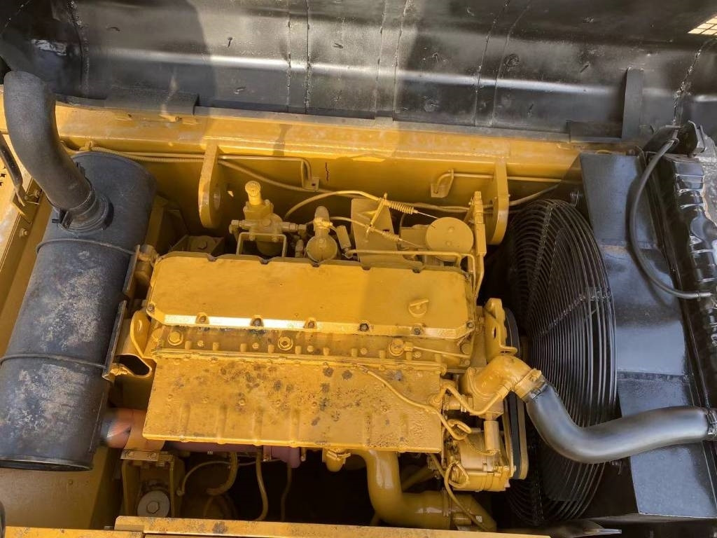 CAT 330 B L - Верижен багер: снимка 5 CAT 330 B L - Верижен багер: снимка 5