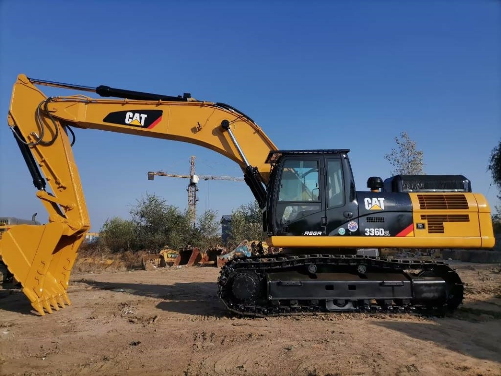 CAT 336 D - Верижен багер: снимка 2 CAT 336 D - Верижен багер: снимка 2