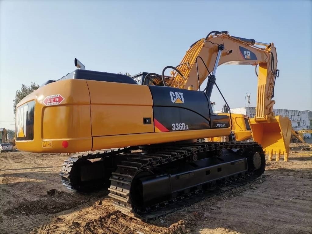 CAT 336 D - Верижен багер: снимка 4 CAT 336 D - Верижен багер: снимка 4