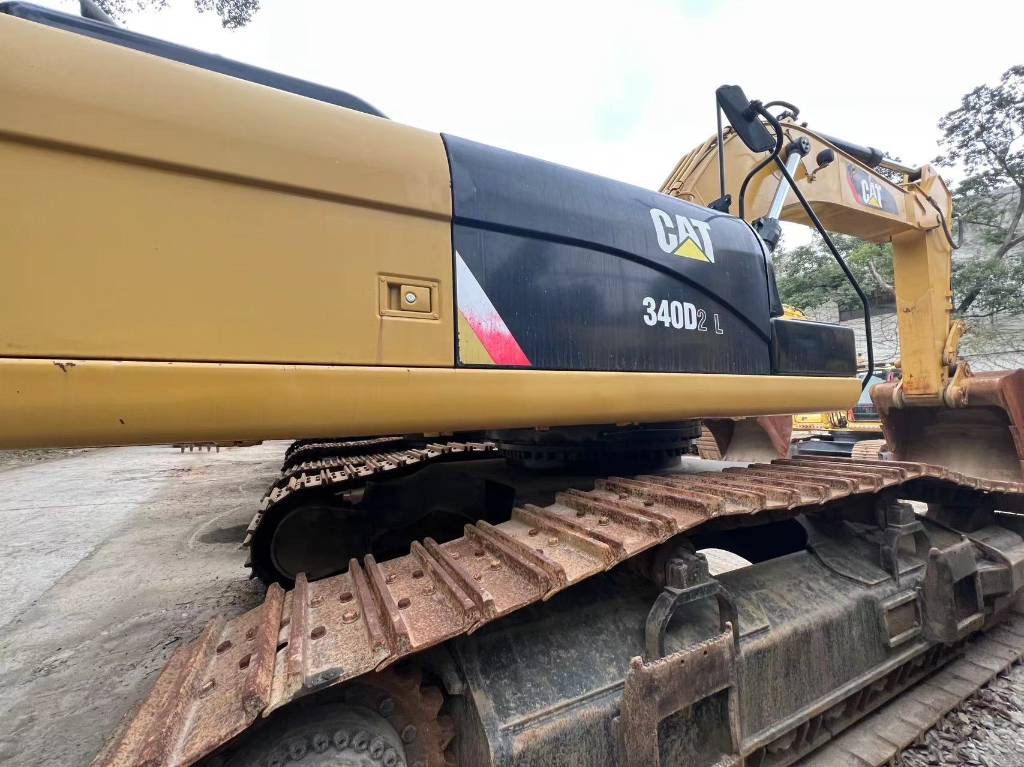 CAT 340 D L - Верижен багер: снимка 2 CAT 340 D L - Верижен багер: снимка 2