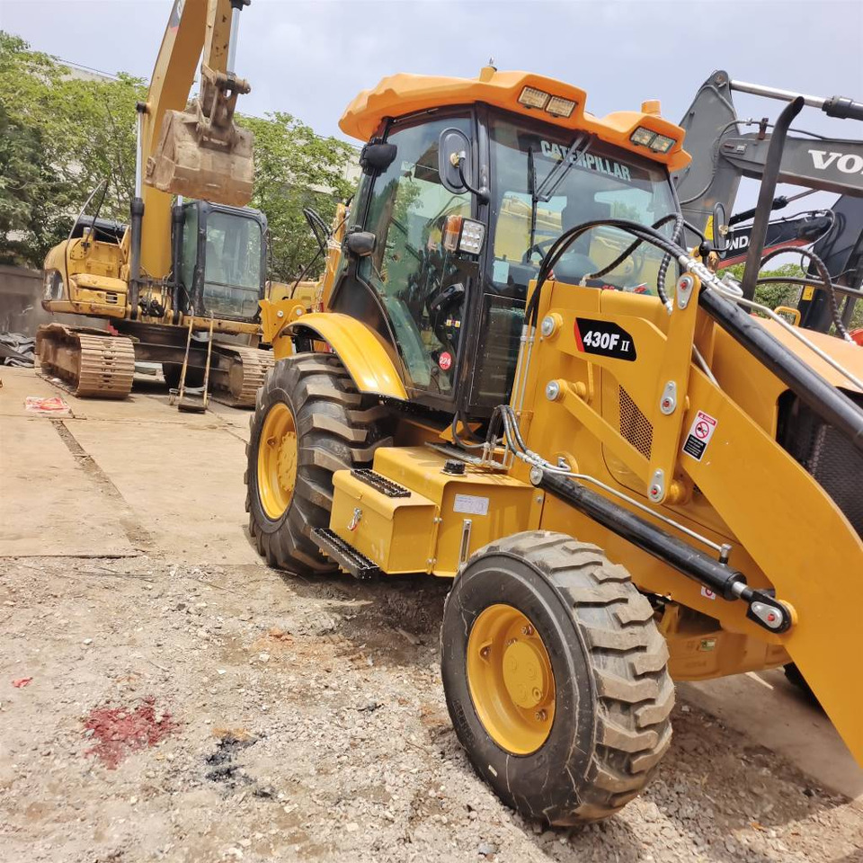 CAT 430 F - Багер-товарач: снимка 1 CAT 430 F - Багер-товарач: снимка 1