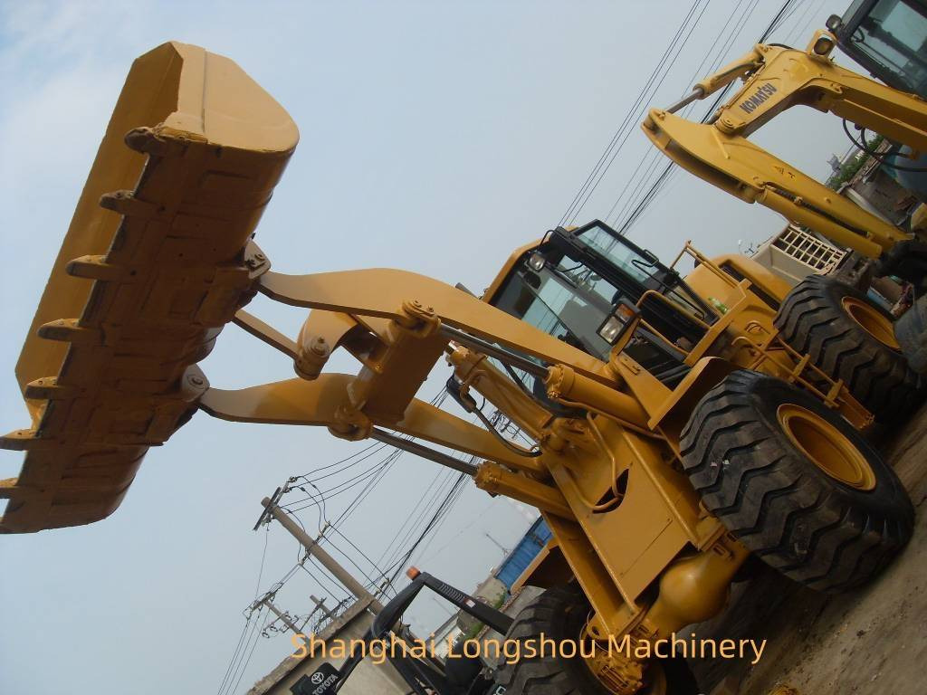 CAT 966 G - Колесен товарач: снимка 2 CAT 966 G - Колесен товарач: снимка 2