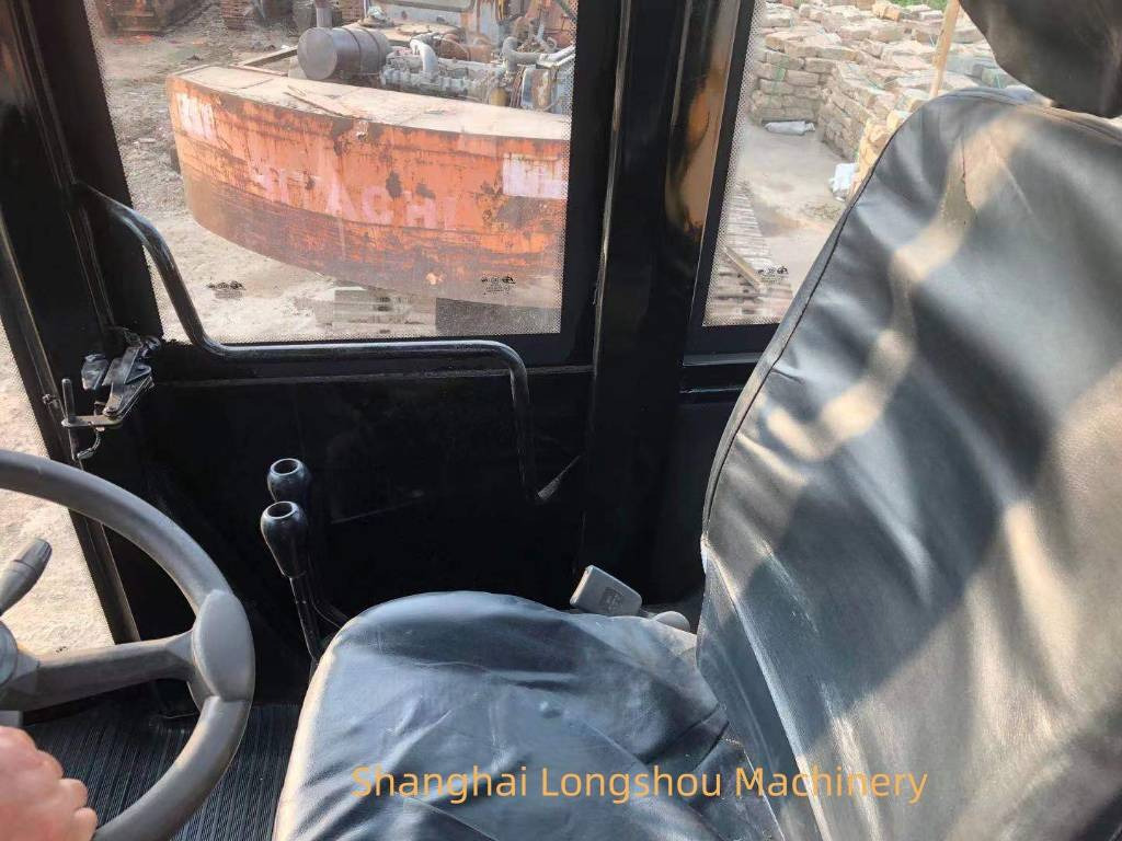 CAT 966 G - Колесен товарач: снимка 3 CAT 966 G - Колесен товарач: снимка 3