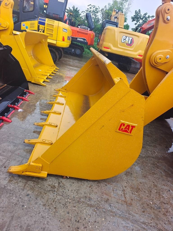 Колесен товарач CAT 966 H: снимка 10