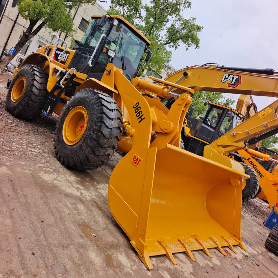 Колесен товарач CAT 966 H: снимка 15