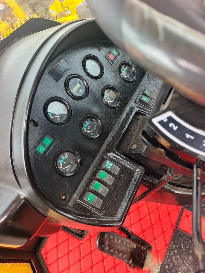 Колесен товарач CAT 966 H: снимка 30