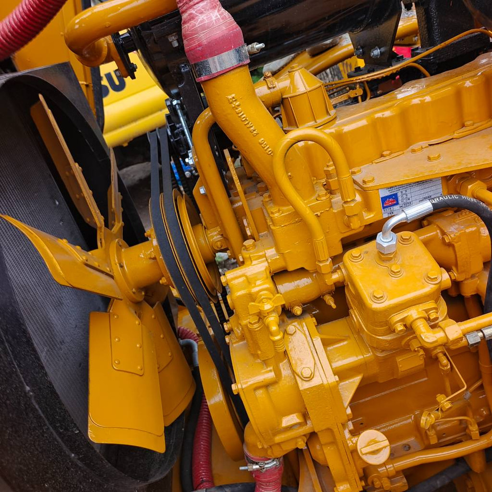 Колесен товарач CAT 966 H: снимка 8