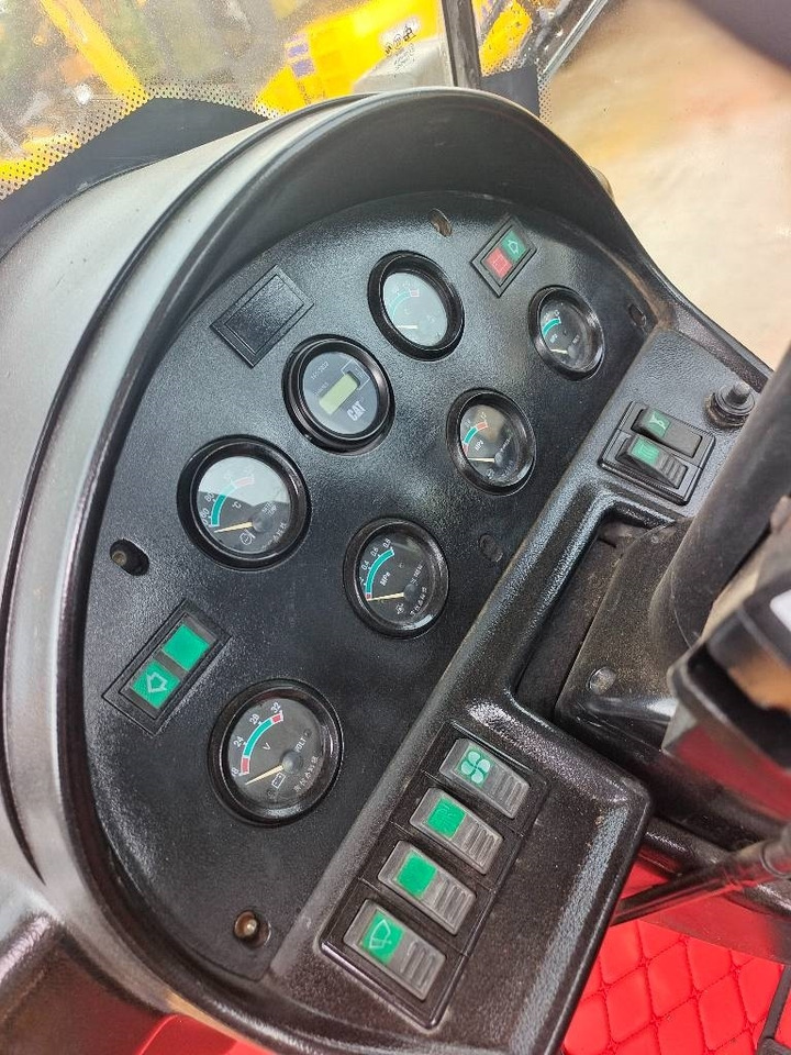 Колесен товарач CAT 966 H: снимка 28